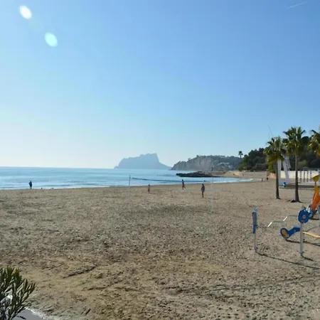 Sunny Coastal In Zingst *